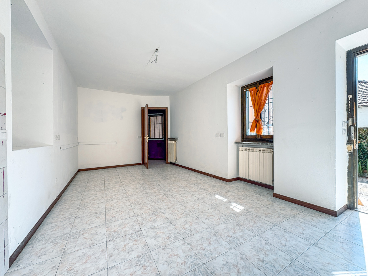 Appartamento monolocale in vendita a Stresa, Brisino