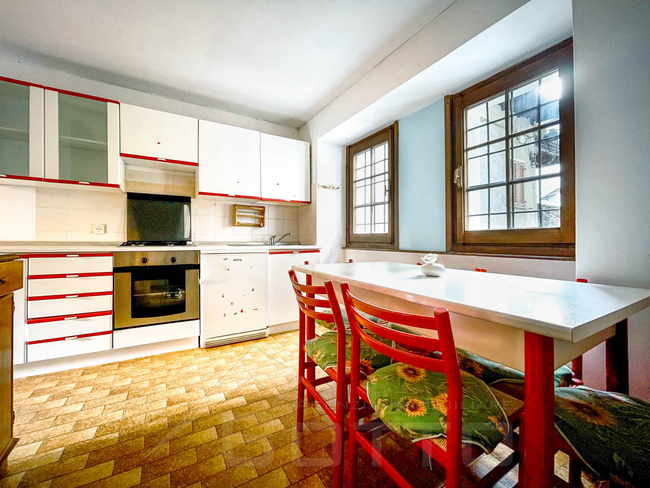 Bannio Anzino –   1 locali  � 50000 T121