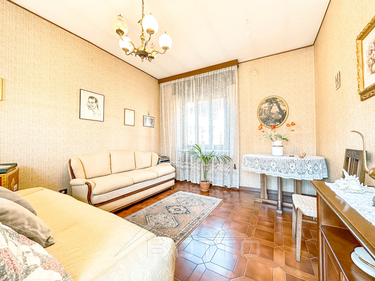 000__casa-vendita-ghislarengo-salotto_wmk_0