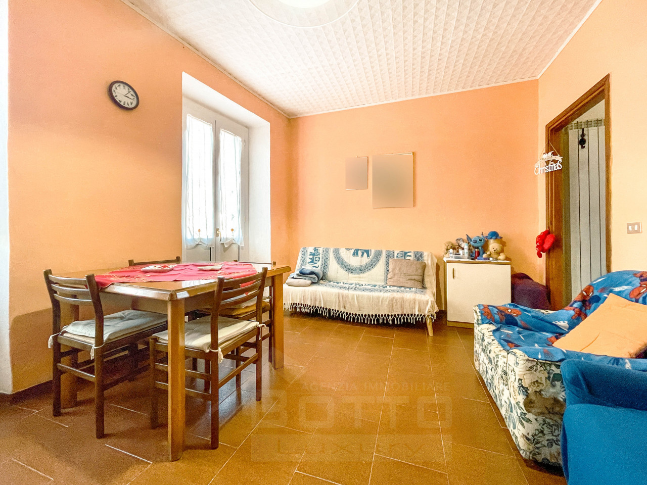 000__casa-vendita-invorio-stanzina_wmk_0