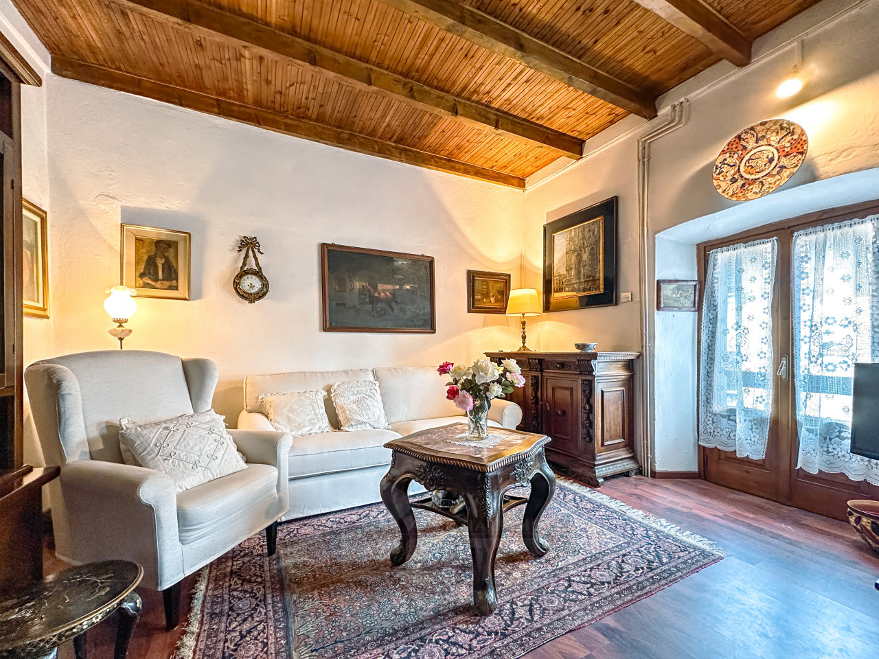 000__casa-vendita-oggebbio-soggiorno_wmk_0