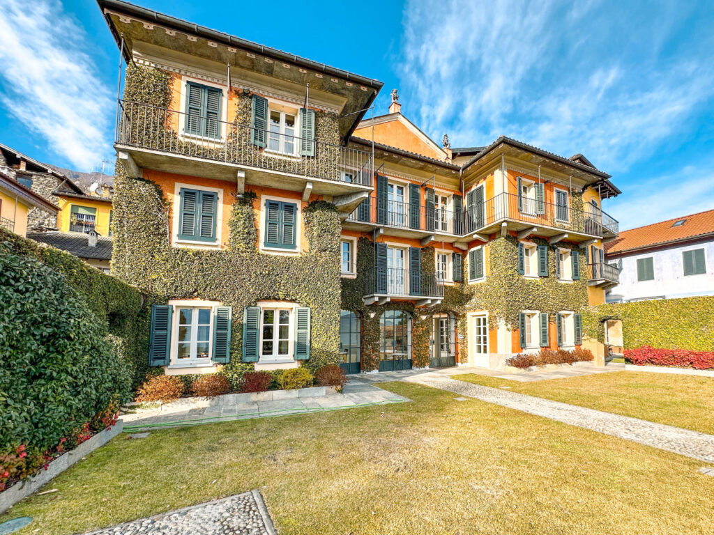 Albergo in vendita a Oggebbio, zona Gonte