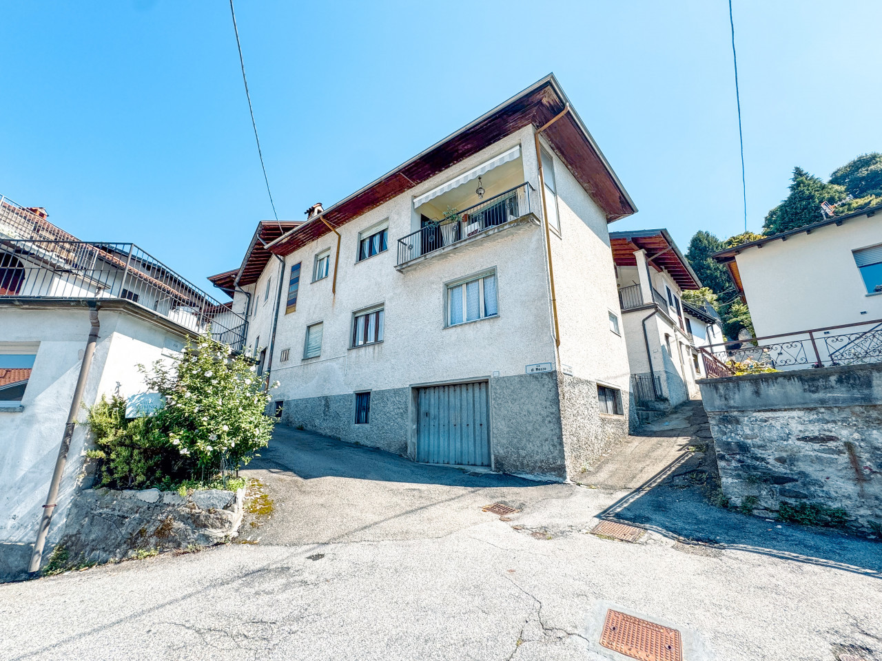 000__stresa-vendita-appartamento-garage4_wmk_0