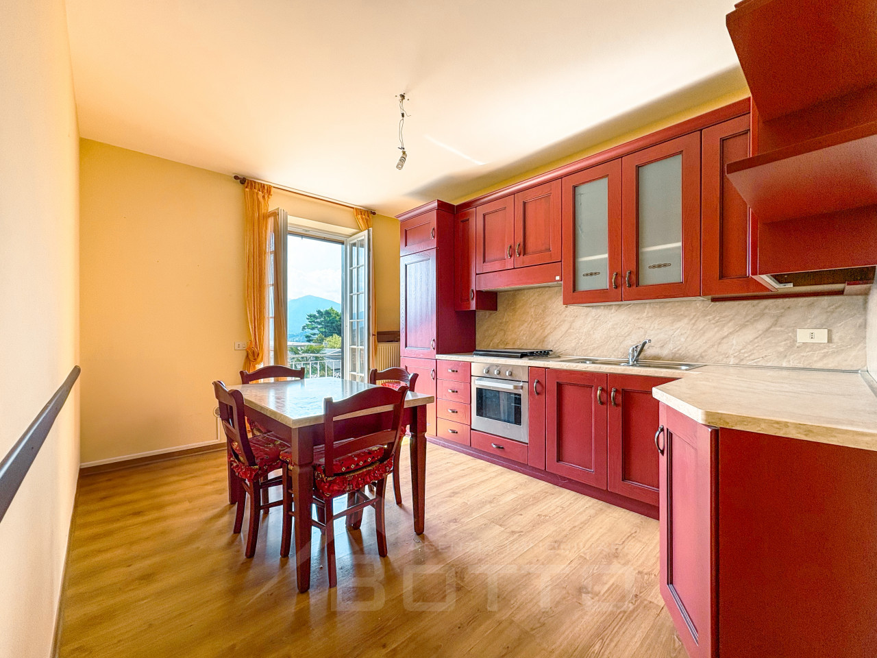 001__appartamento-vendita-armeno-cucina_wmk_0