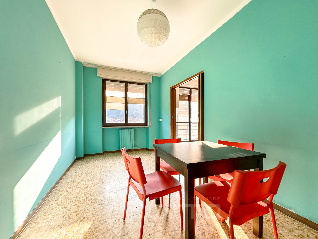 001__appartamento-vendita-quarona-tavolo_wmk_0