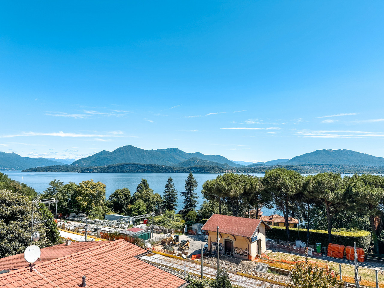 001__casa-vendita-baveno-esterno65_wmk_0