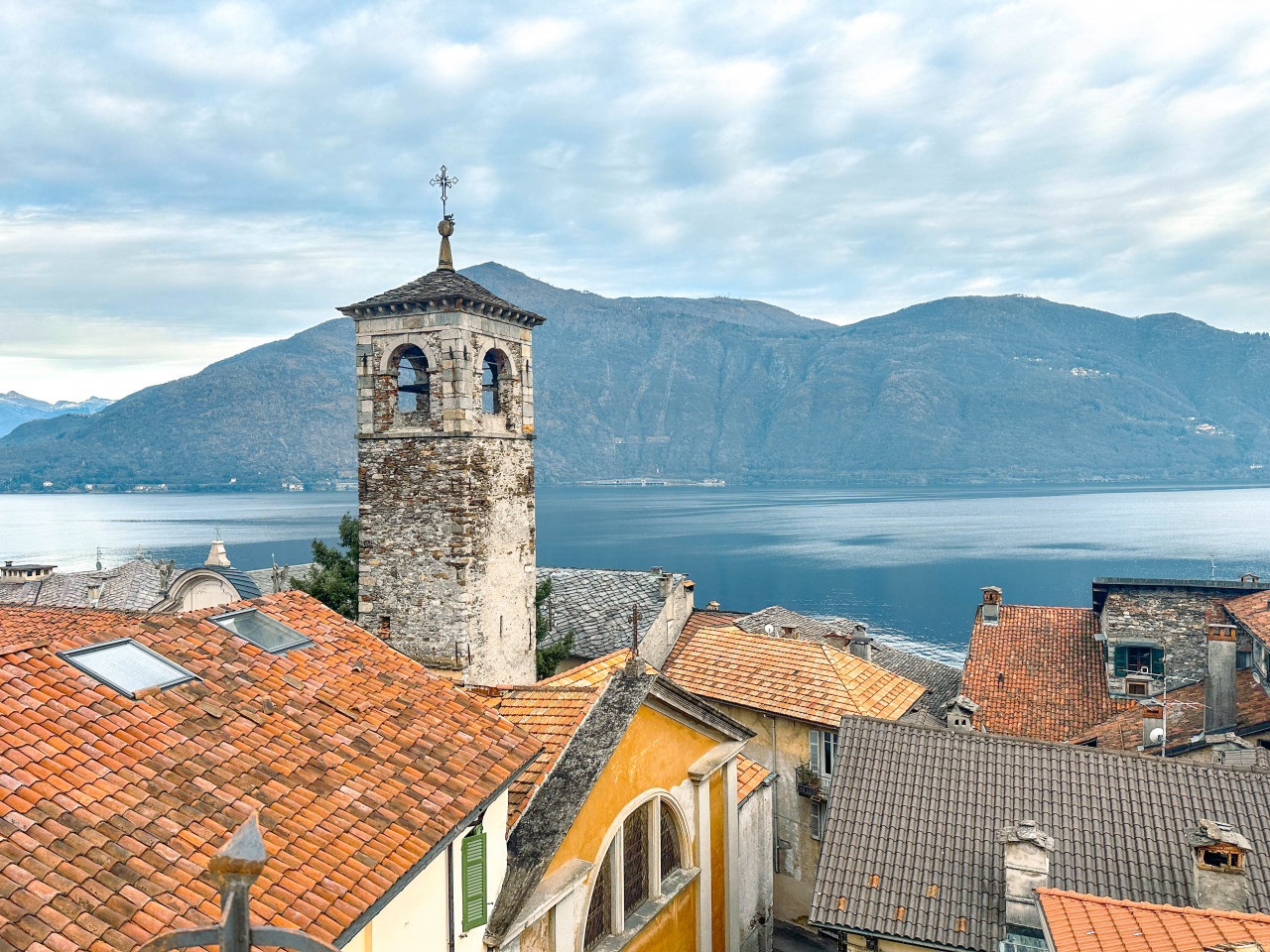 001__casa-vendita-cannobio-vista2