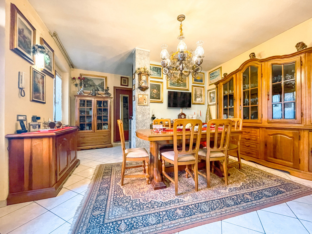 001__casa-vendita-frisone-tavolo432_wmk_0