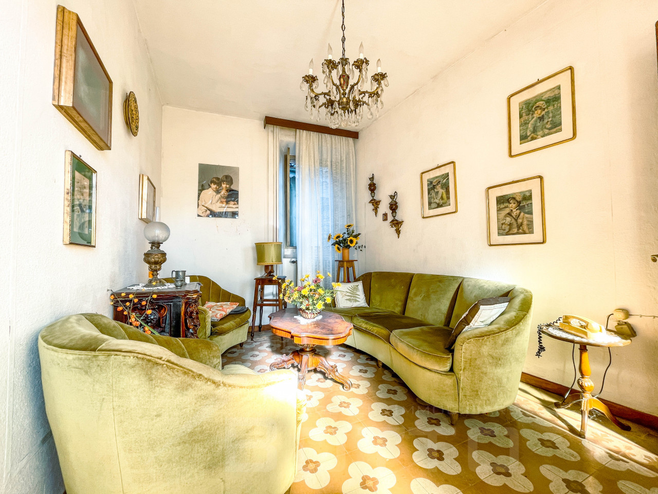001__casa-vendita-maggiora-salotto1_wmk_0