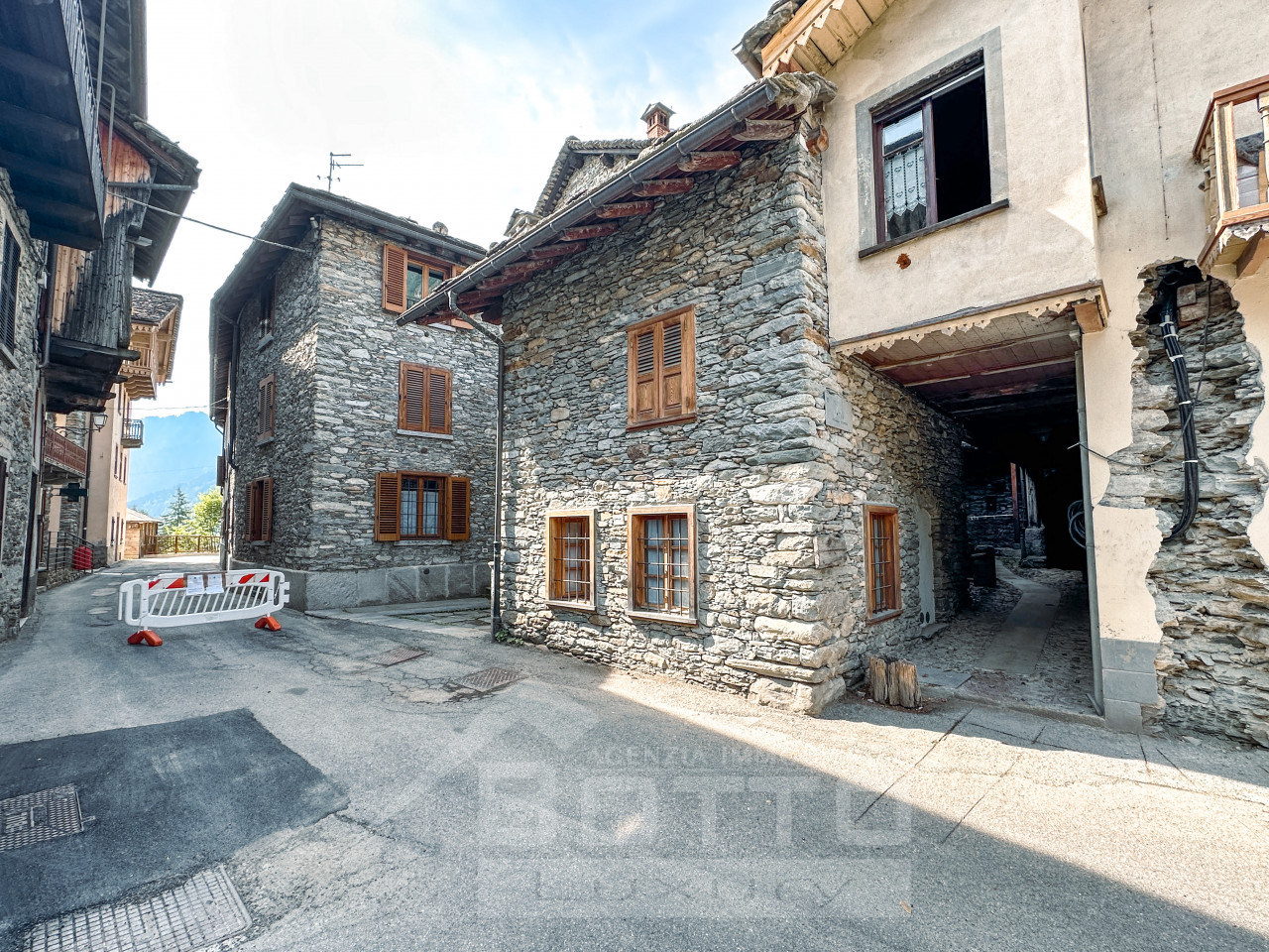 001__casa-vendita-riva-strdaa_wmk_0