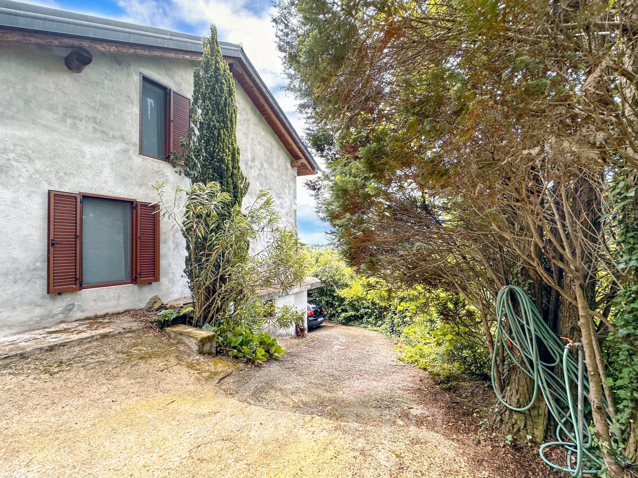 001__casa-vendita-varallo-esterno1_wmk_0
