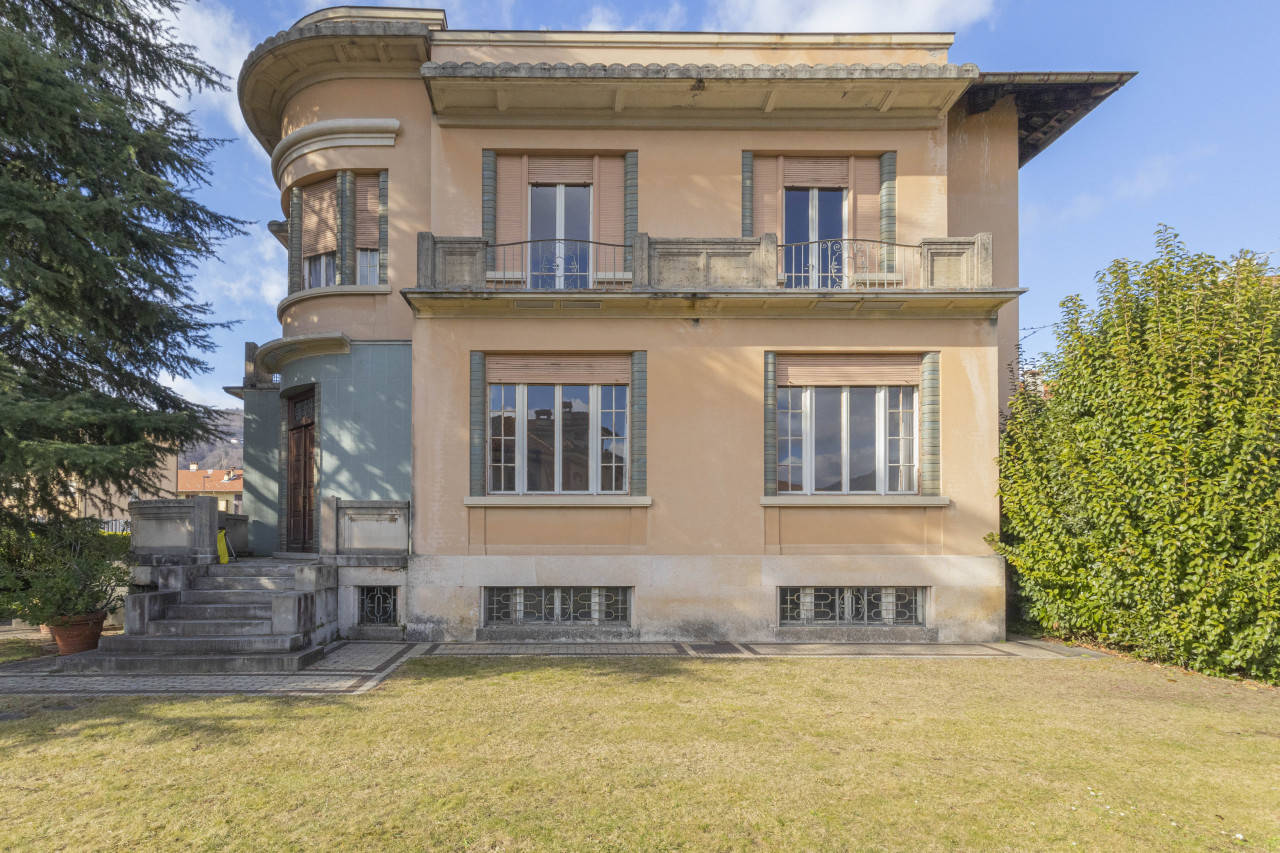 001__villa-borgosesia-vendita3