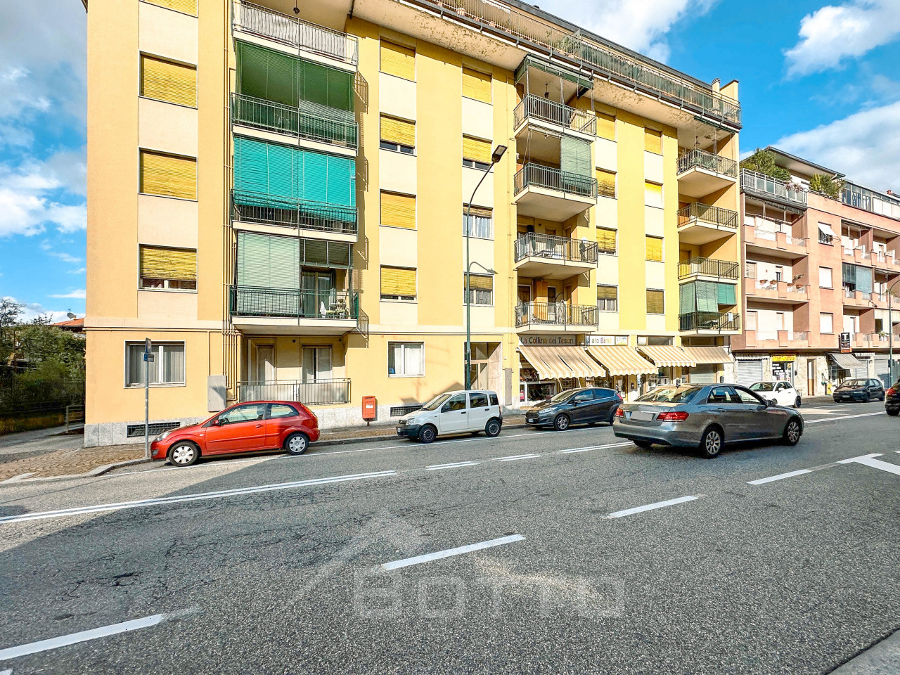 002__appartamento-vendita-borgoosesia-esterno_wmk_0