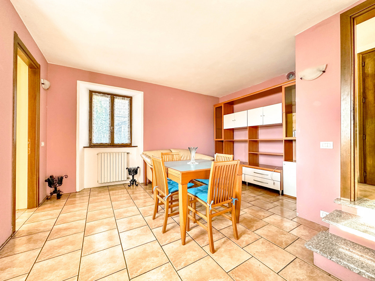 002__appartamento-vendita-varallo-stanza
