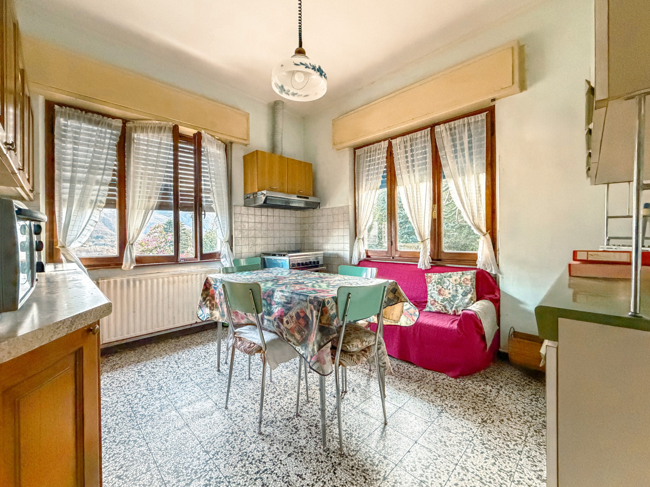 002__casa-vendita-casale-corte-cerro-cucina_wmk_0