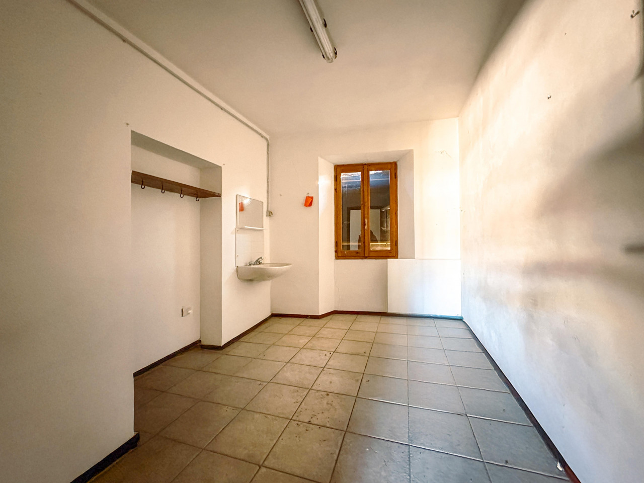002__casa-vendita-colma-stanza5