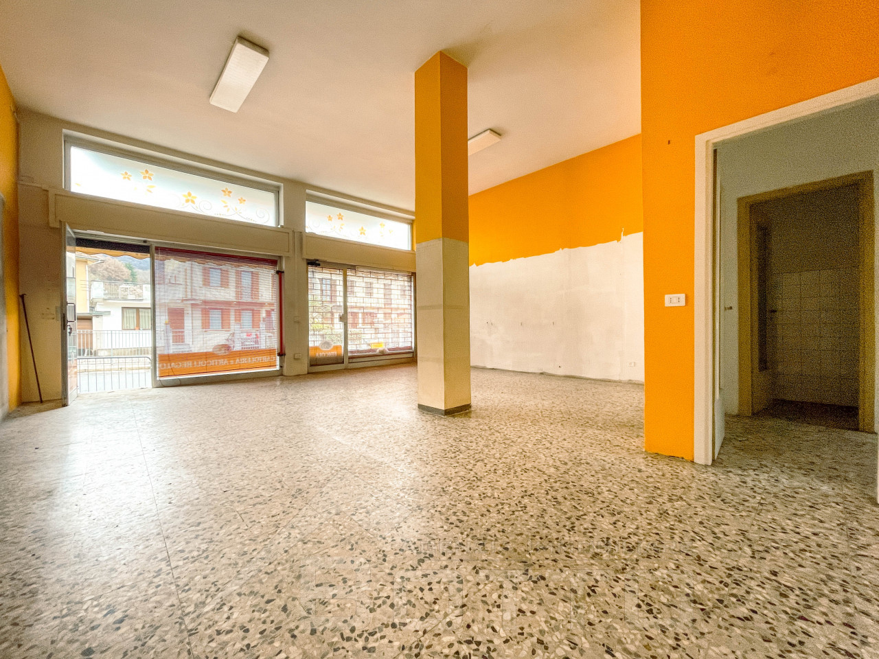 002__casa-vendita-pogno-vetrina8
