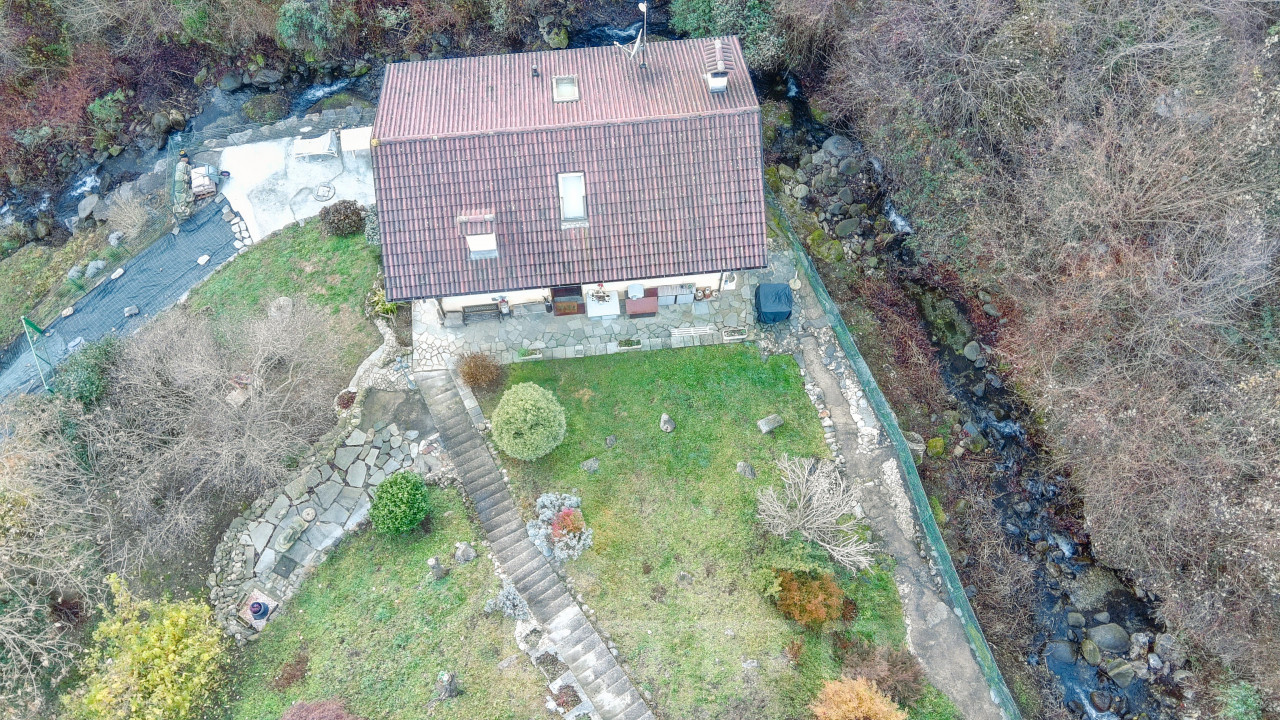 002__casa-vendita-varallo-esterno8_wmk_0