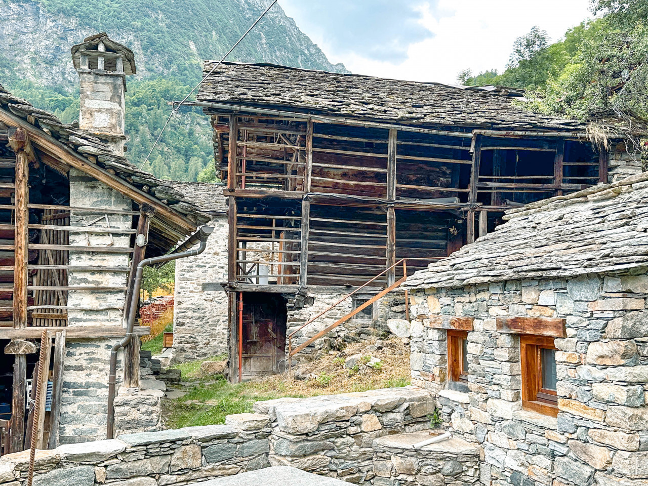 002__rustico-vendita-alagna-esterno2_wmk_0