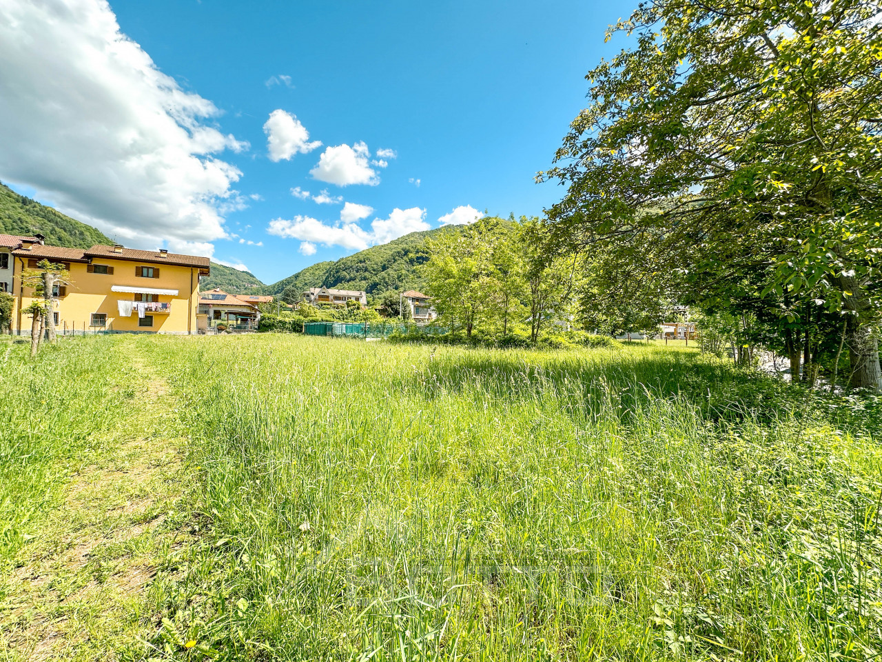 002__terreno-vendita-varallo-esterno4_wmk_0