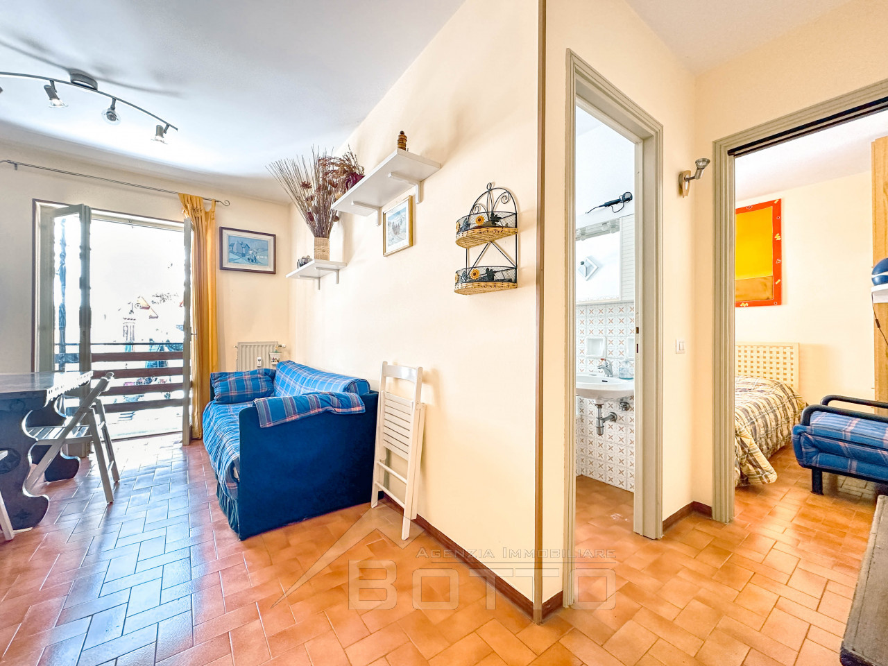 003__000__appartamento-vendita-scopa-ingresso