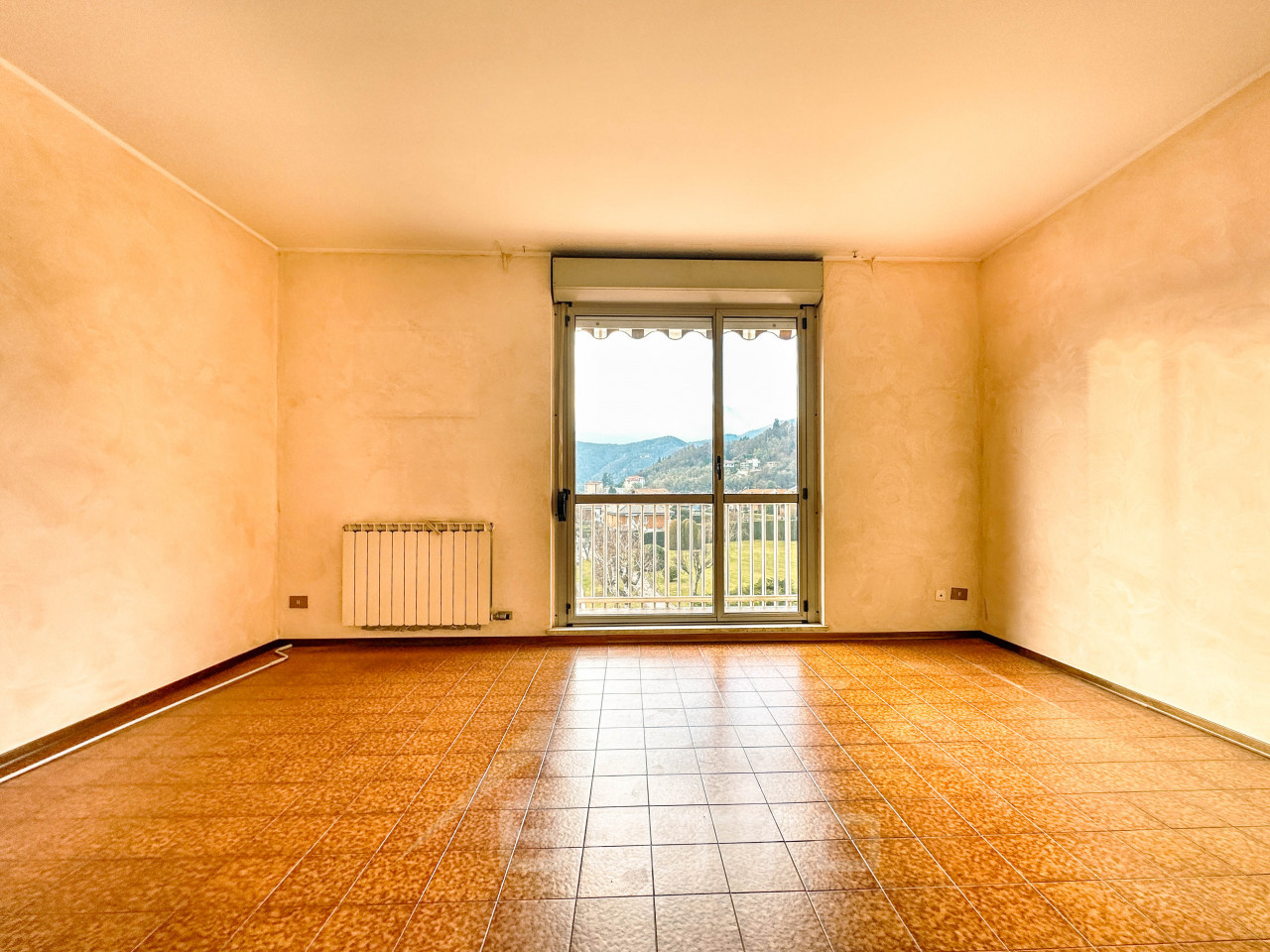 003__appartamento-vendita-borgosesia-stanza45_wmk_0
