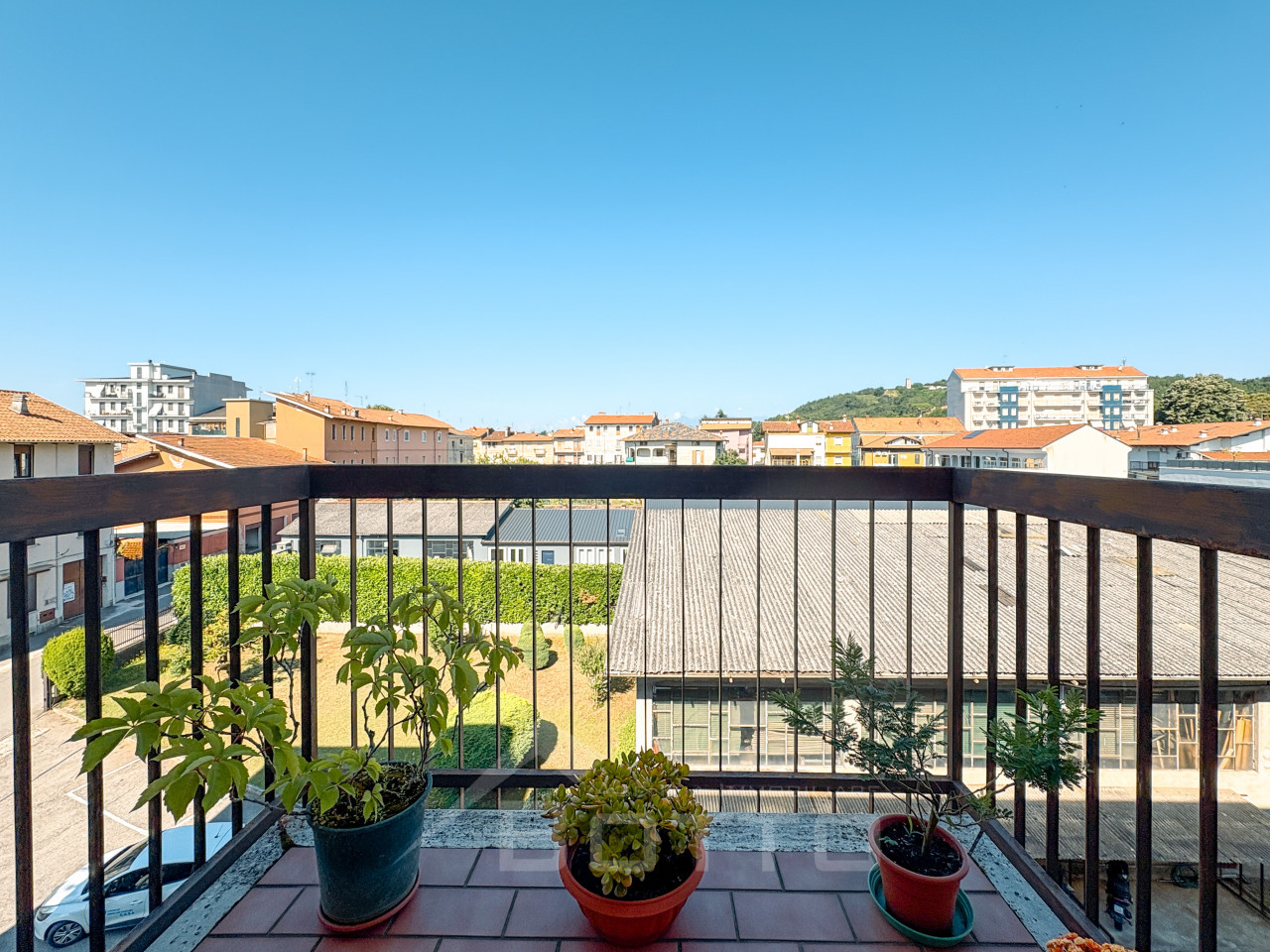 003__appartamento-vendita-gattinara-balcone1_wmk_0