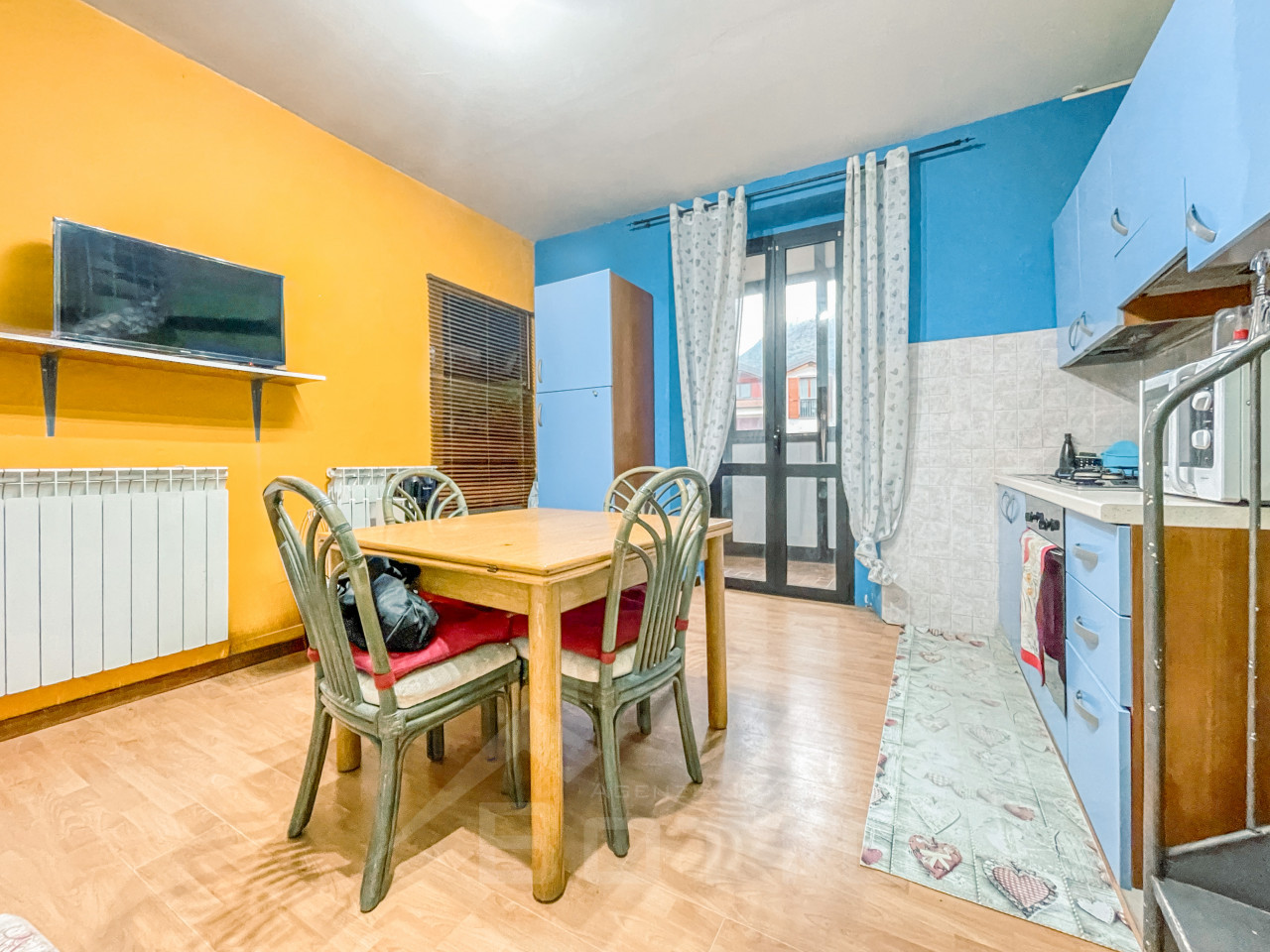 003__appartamento-vendita-omegna-cucina3_wmk_0