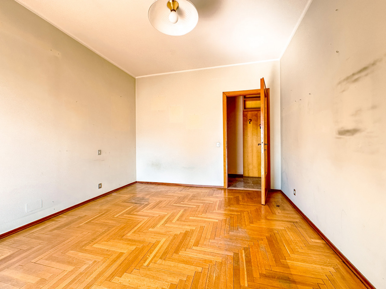003__appartamneto-vendita-borgosesia-stanza3