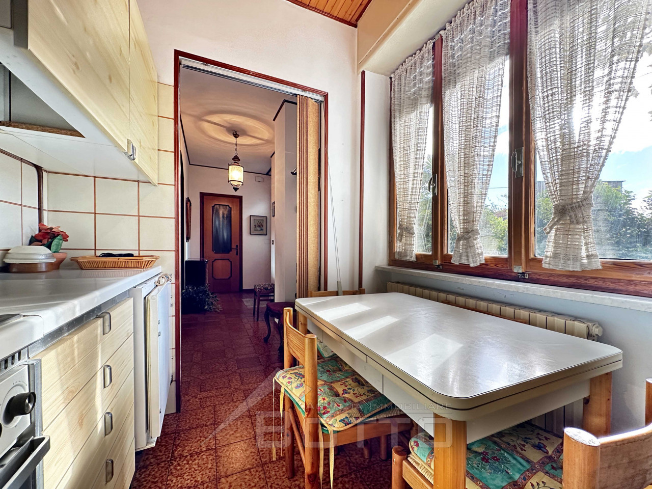 003__casa-vendita-borgosesia-cucina2