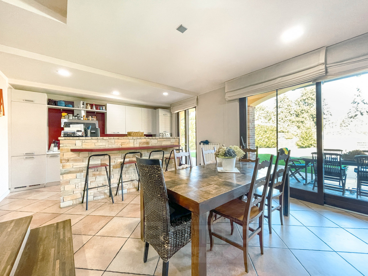 003__casa-vendita-brovello-kitchen_wmk_0