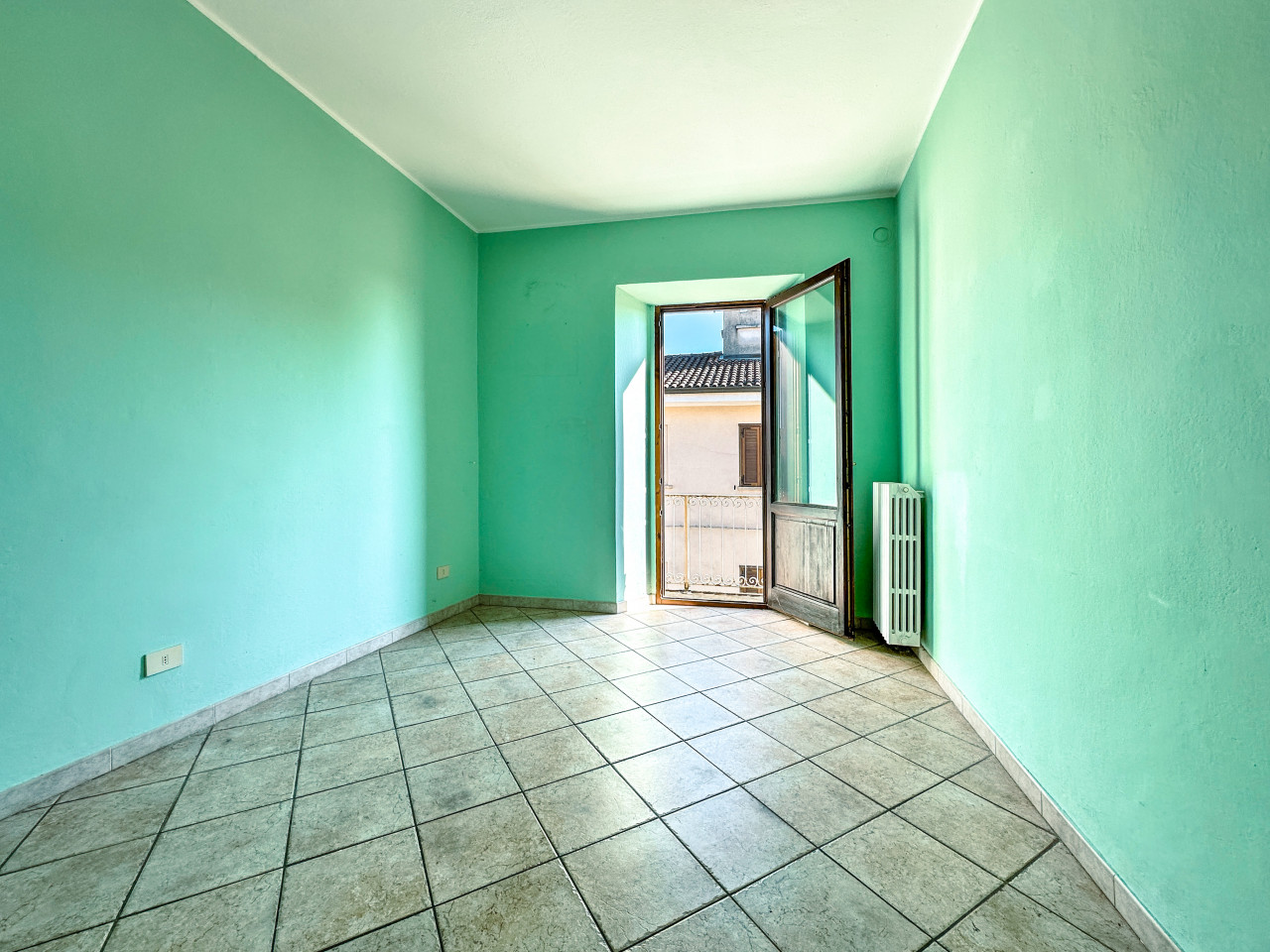 003__casa-vendita-cavallirio-stanza21