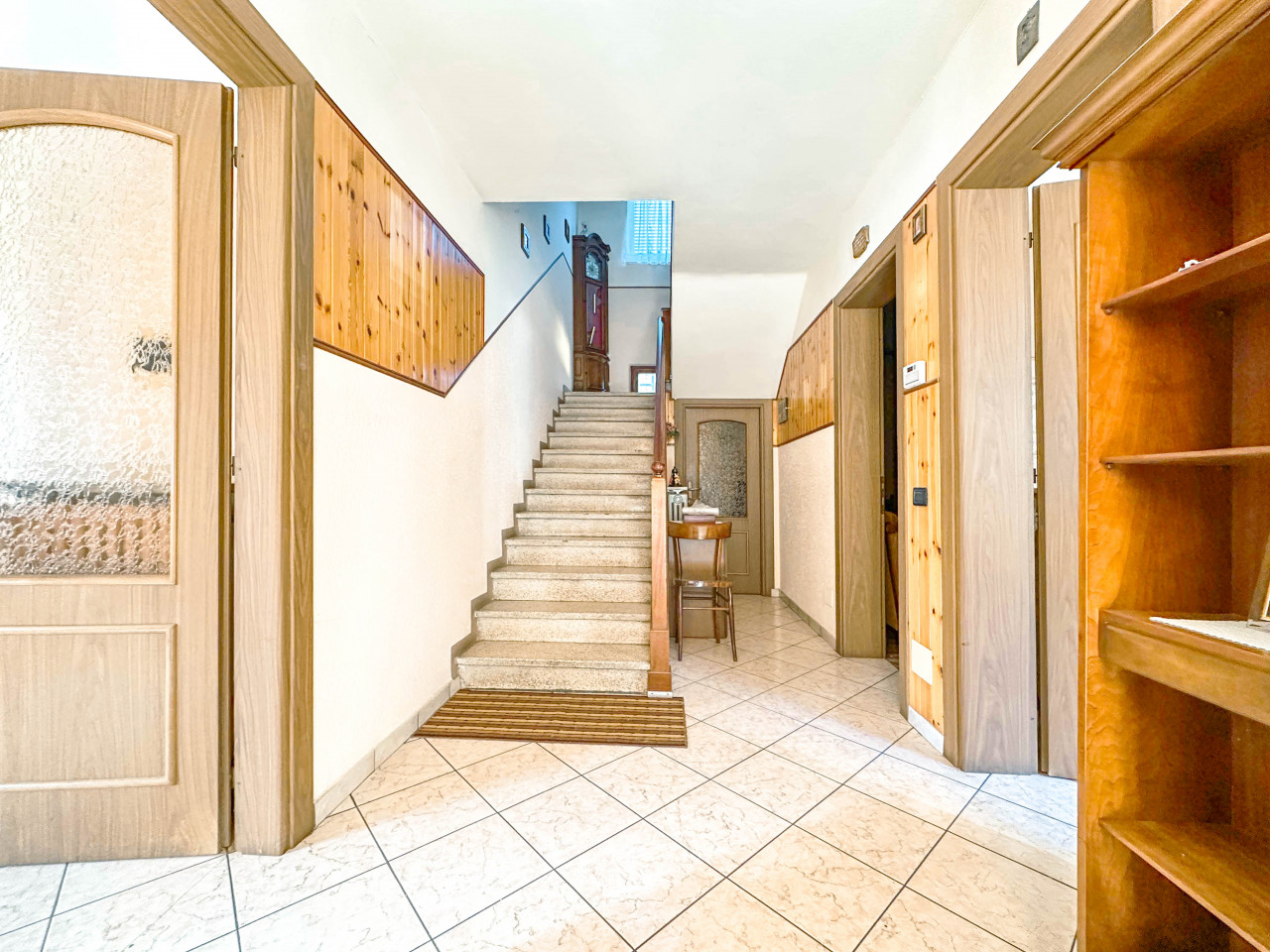 003__casa-vendita-plello-entrance4