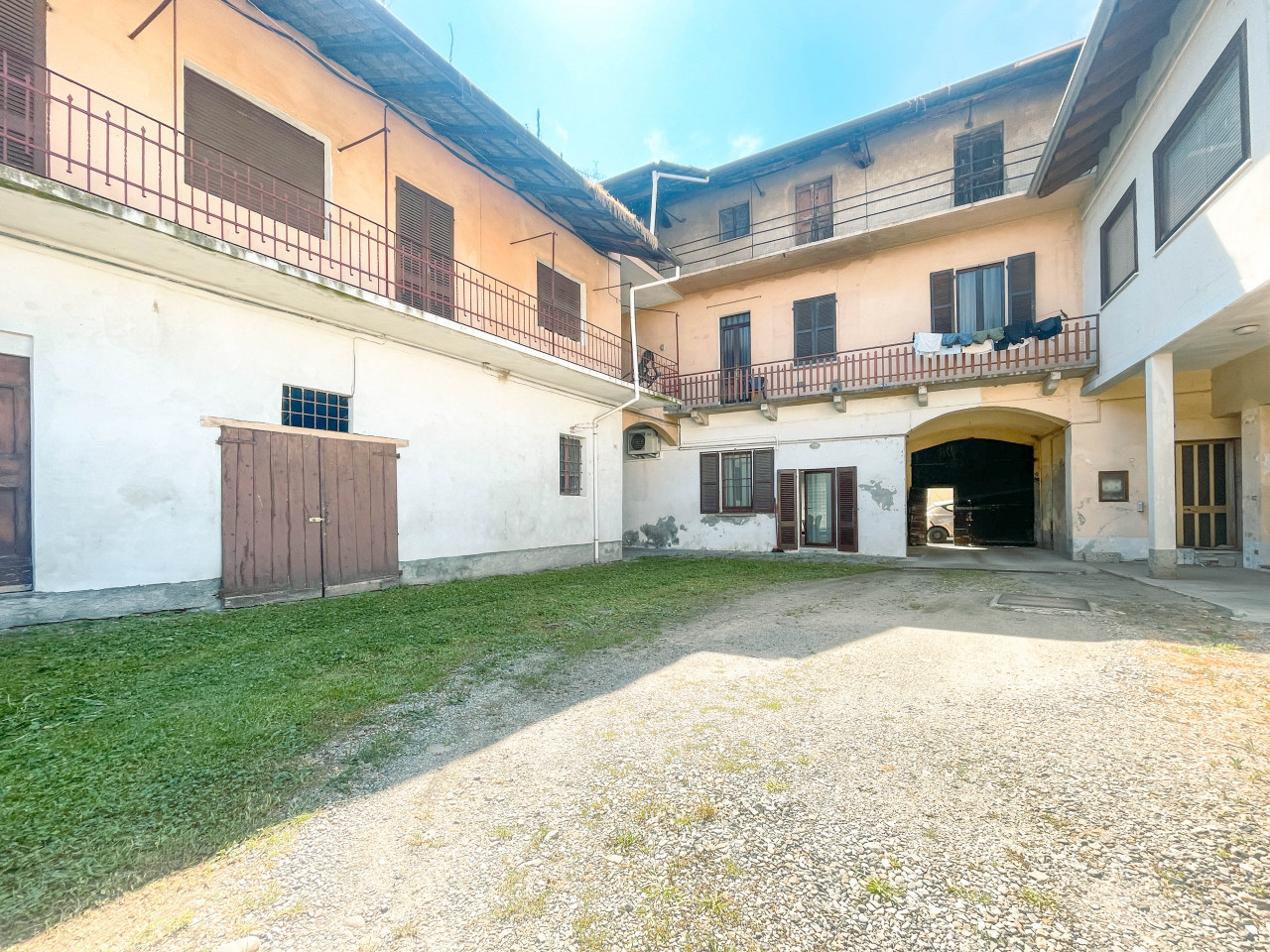 003__casa-vendita-suno-esterno98_wmk_0