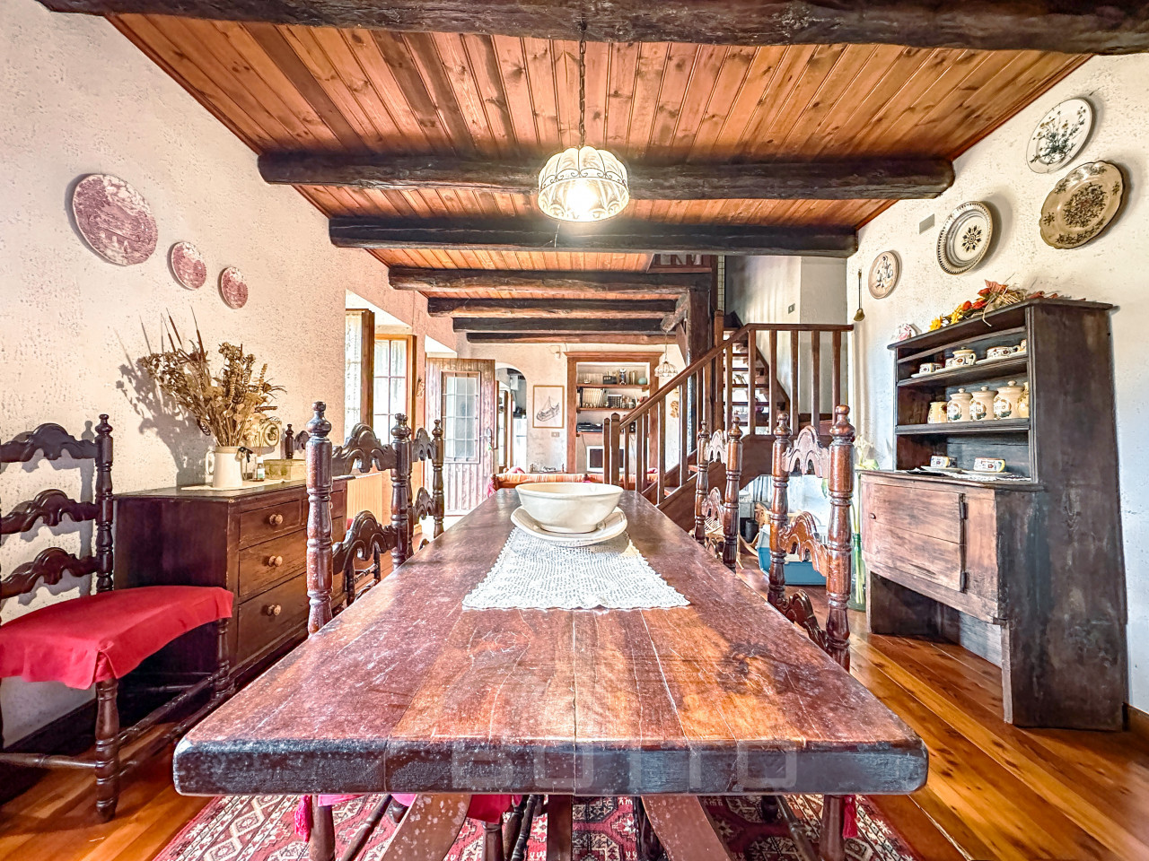 003__casa-vendita-varallo-living2_wmk_0