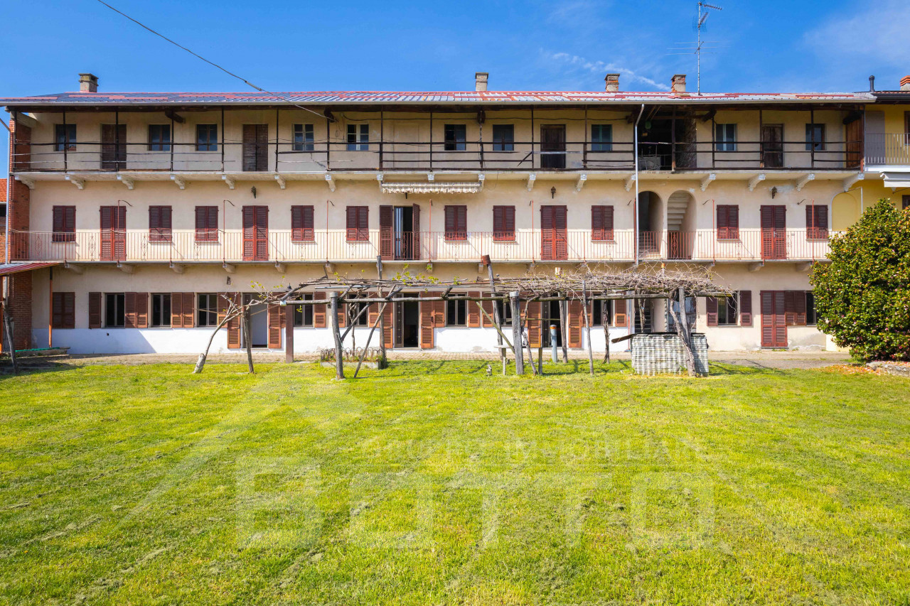 003__vendita-cascin-bellinzago-novarese4_wmk_0