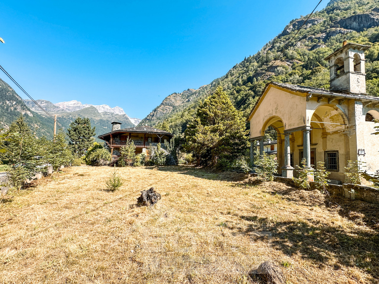 003__villa-vendita-alagna-giardino12_wmk_0