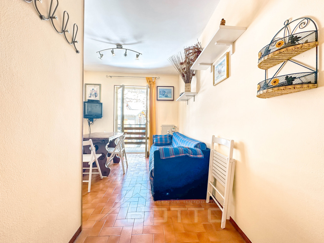 004__002__appartamento-vendita-scopa-ingresso3