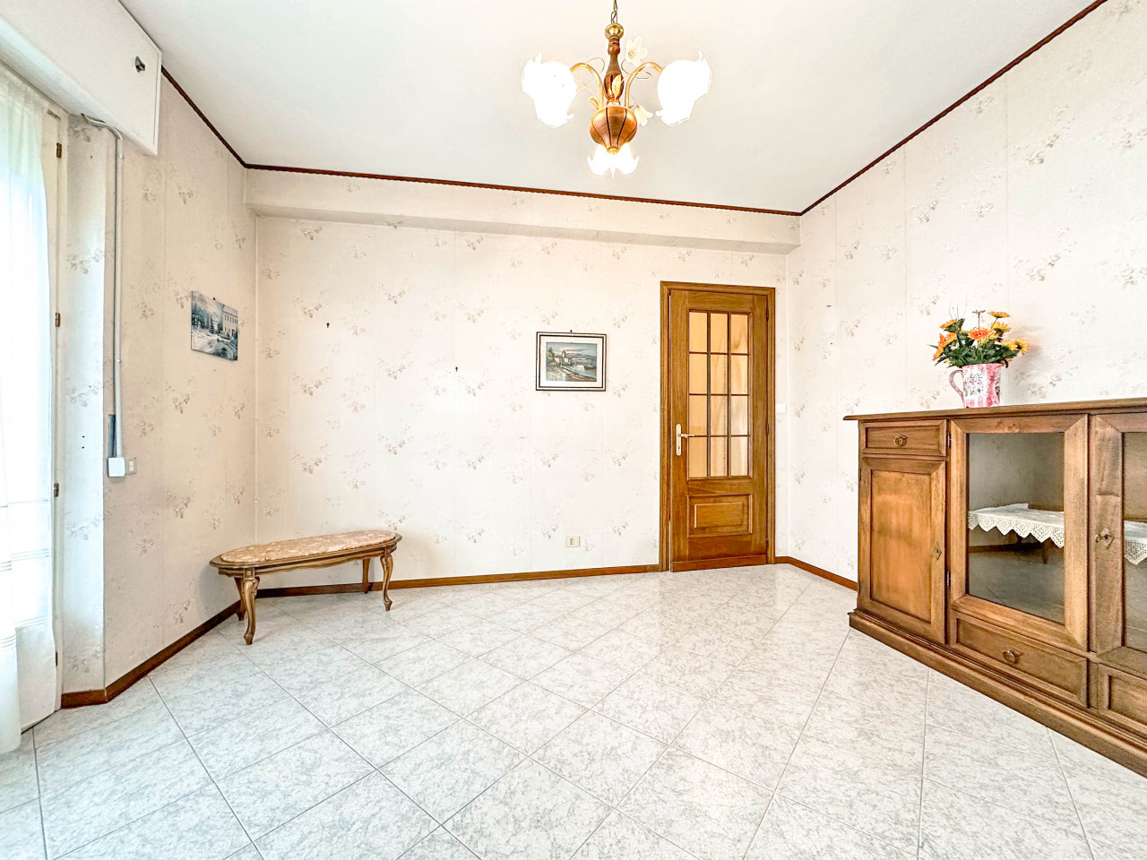 004__appartamento-vendita-borgosesia-salotto