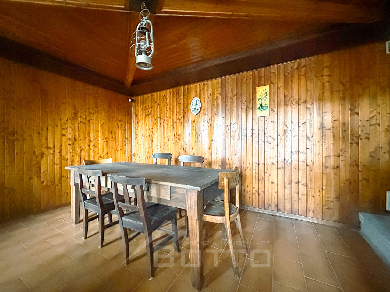 004__casa-vendita-merlero-tavolo3_wmk_0