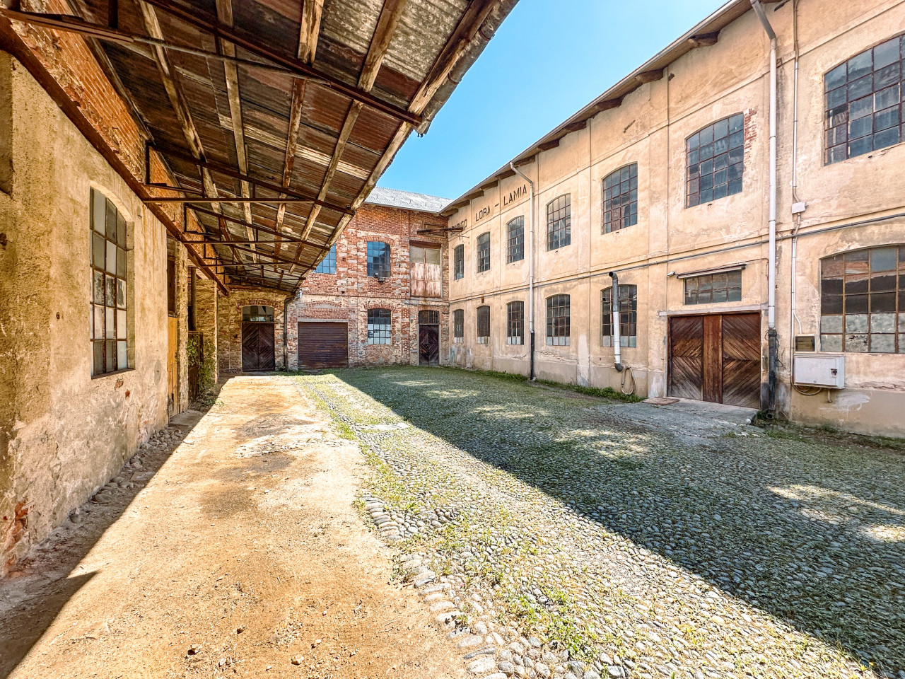 004__fabbrica-vendita-trivero-esterno3