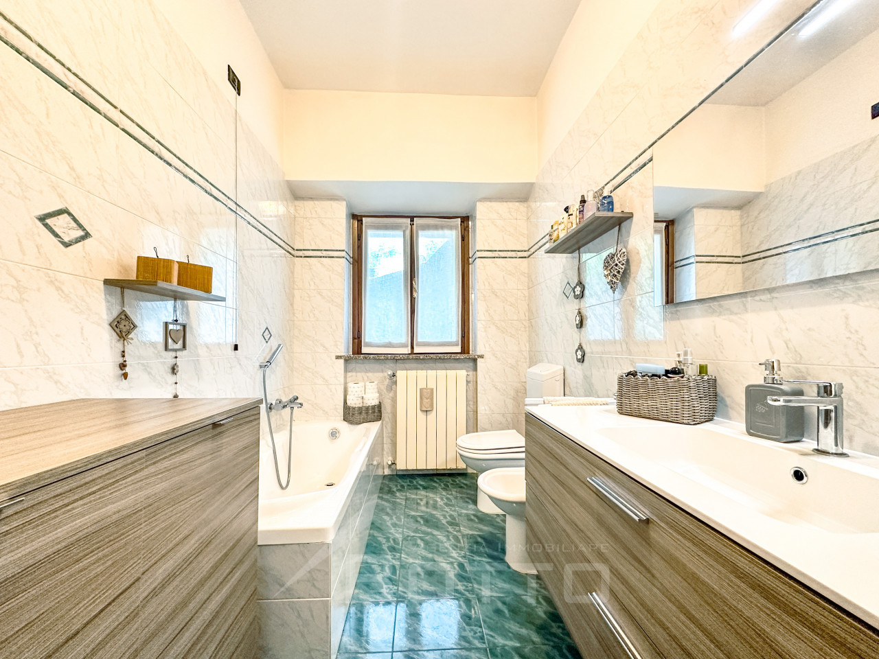 004__vendita-appartamento-grignasco-bagno_wmk_0