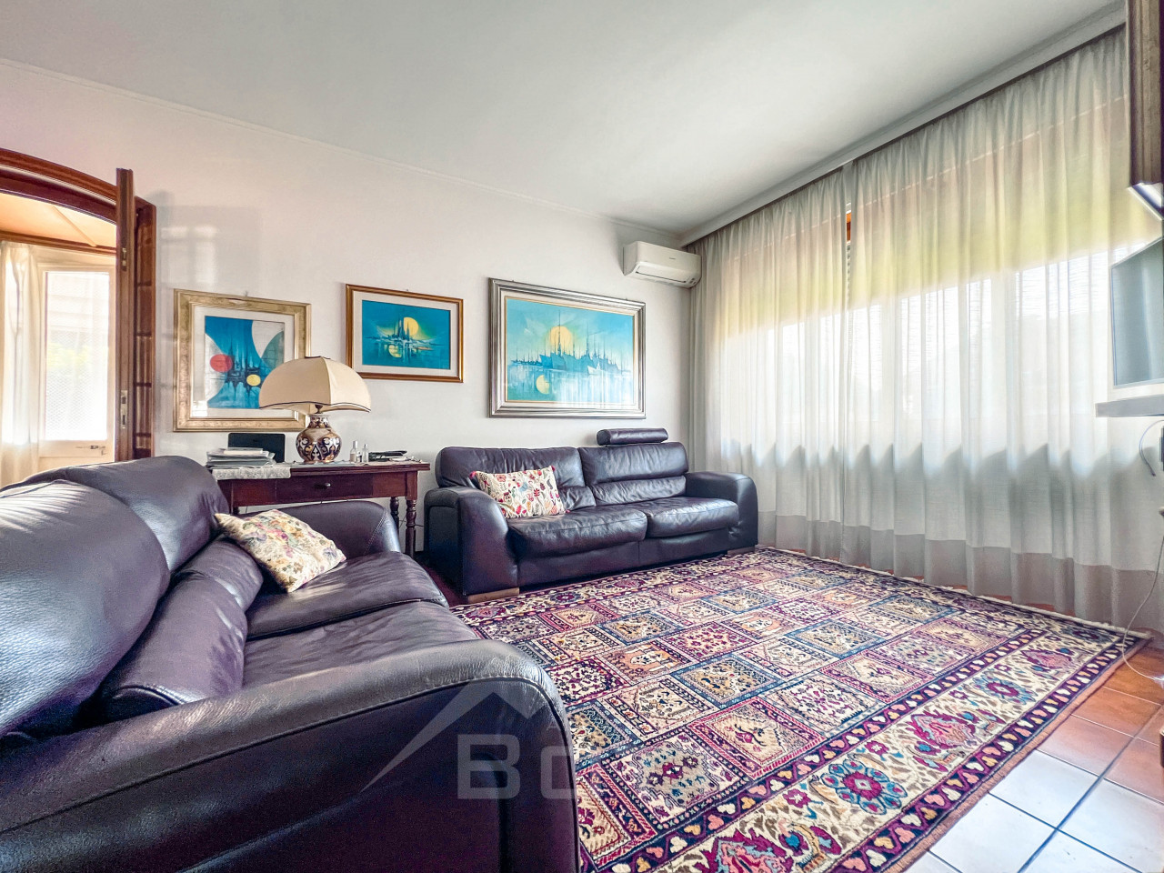 004__villa-vendita-borgosesia-salotto-1piano_wmk_0