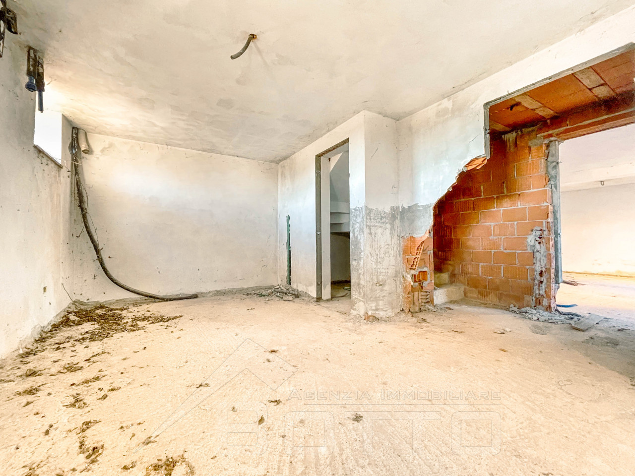 005__rustico-vendita-cavaglio-interno121