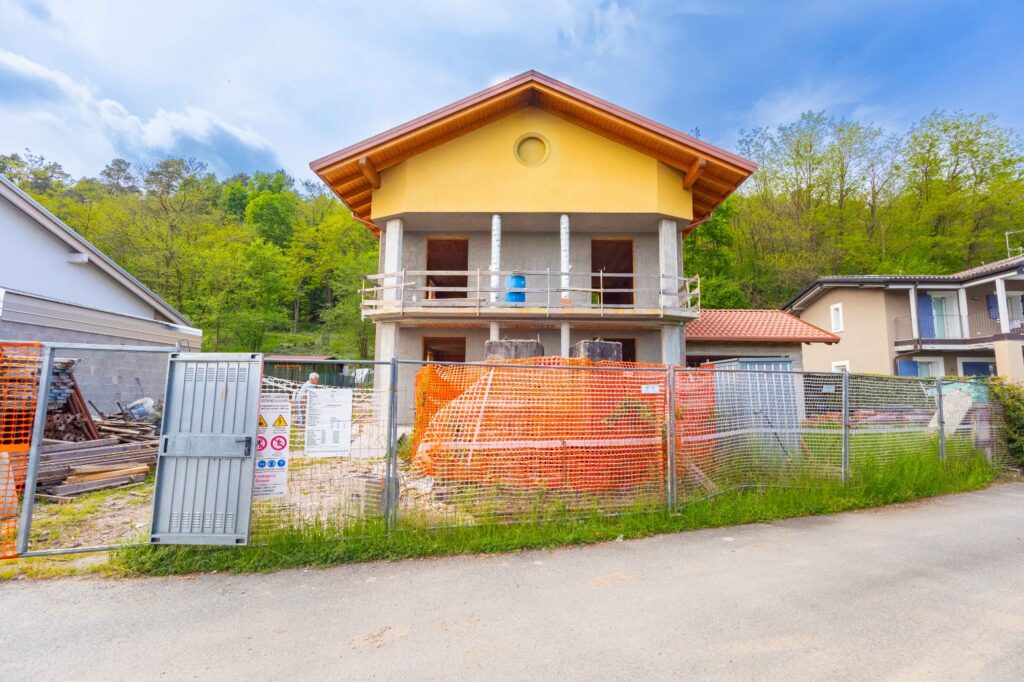 Villa in vendita a Oleggio Castello, nuova costruzione